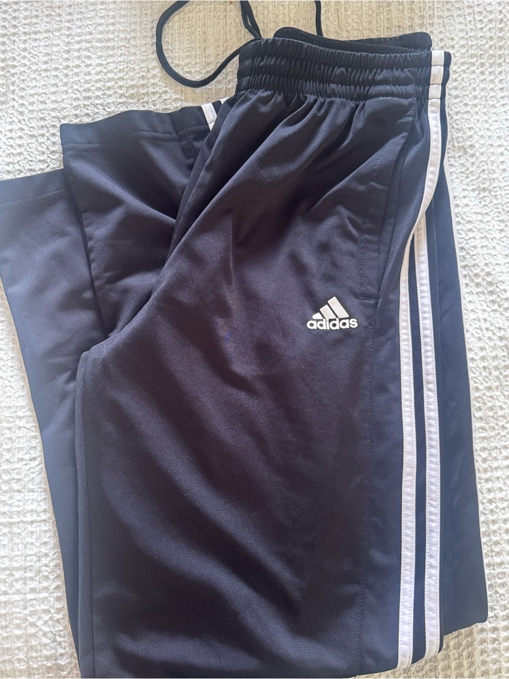Vintage men’s adidas track pants
